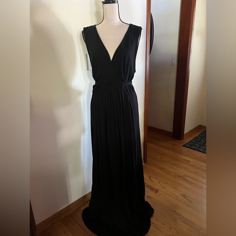 Lovely ALFANI Maxi dress